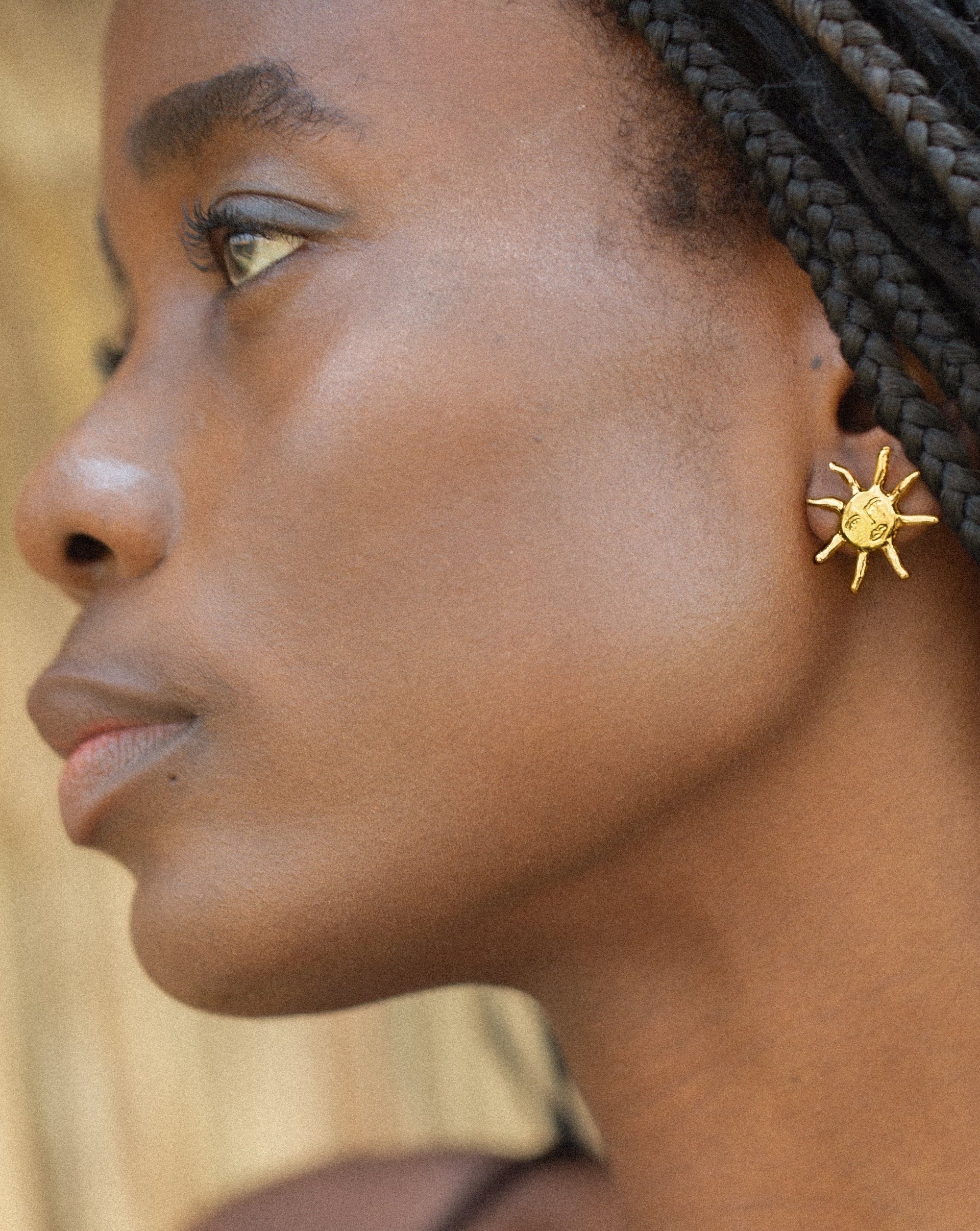 Gold Soleilseeker Studs
