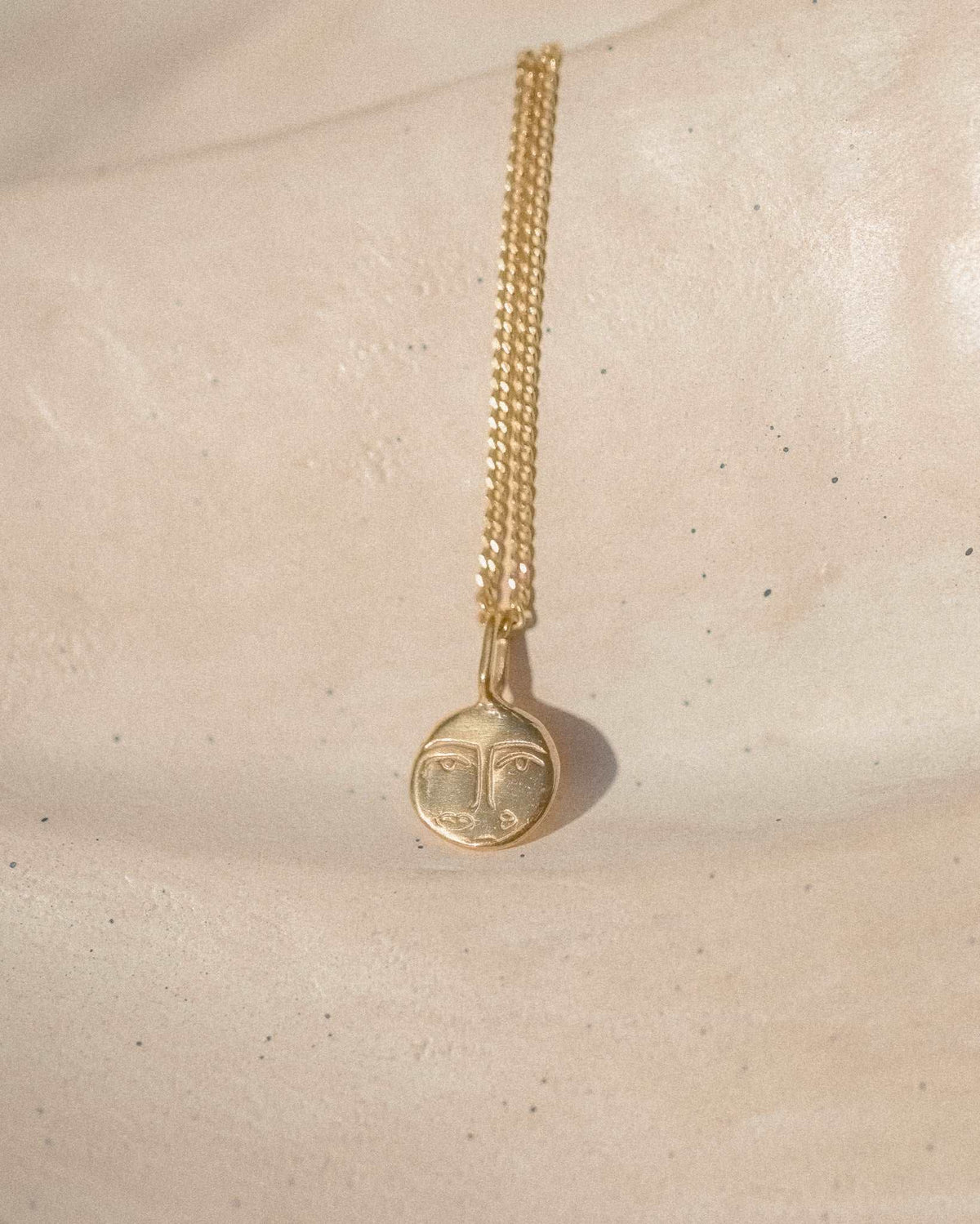 rauw x merge // people necklace