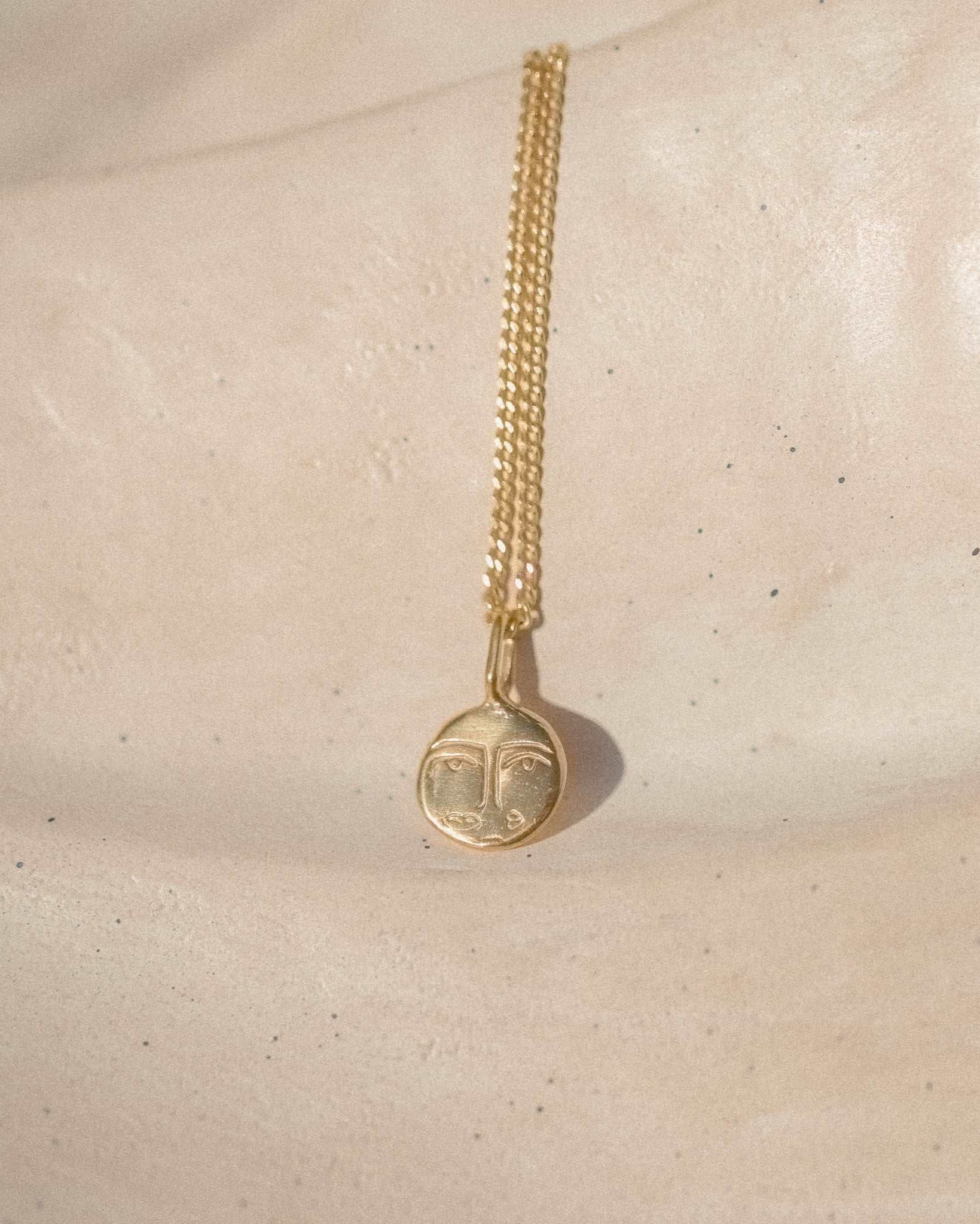 rauw x merge // people necklace