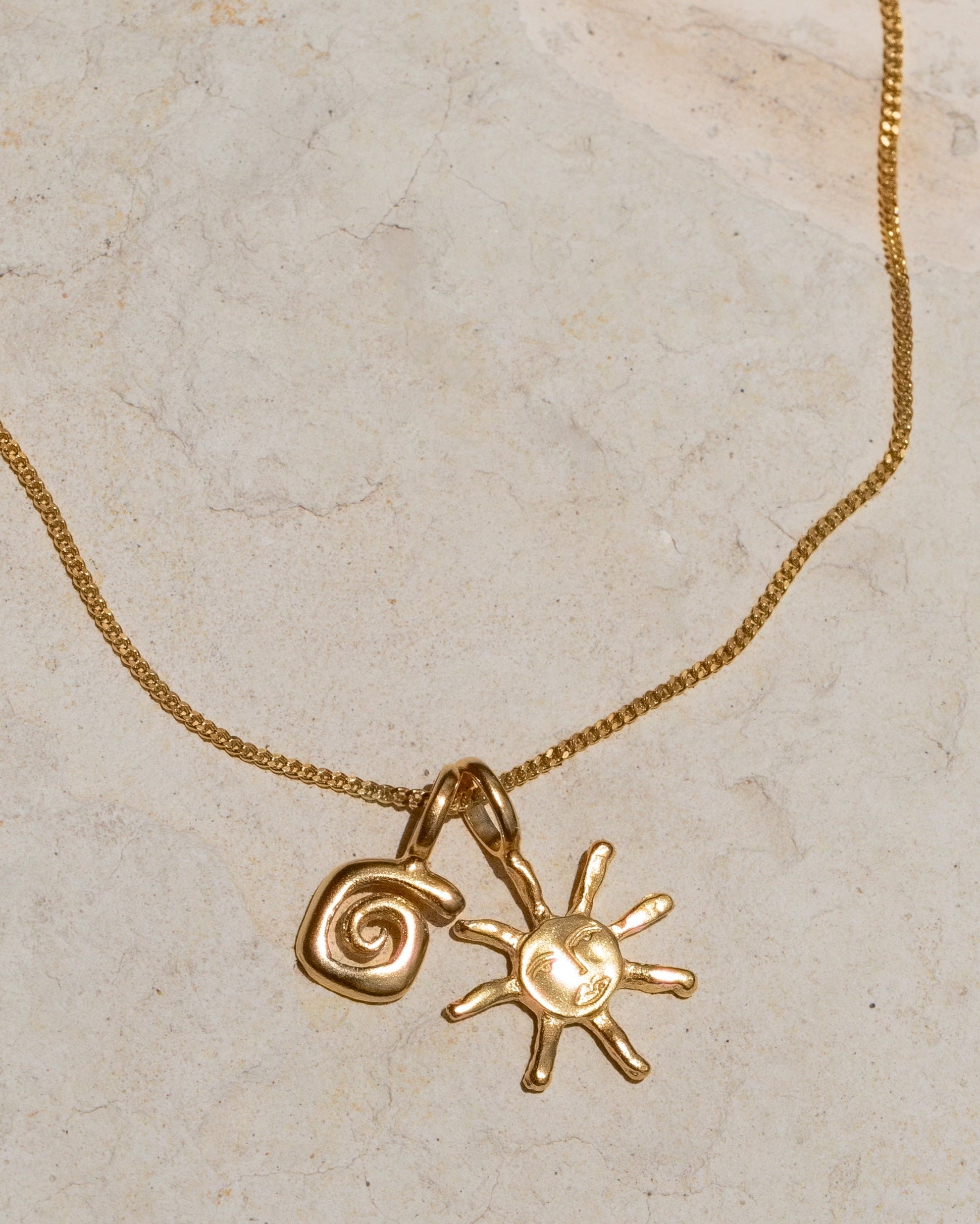 VACATION CHARM NECKLACE