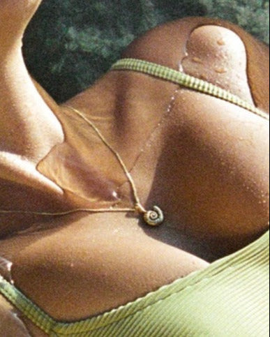 we.ar the sea necklace, lg. shell