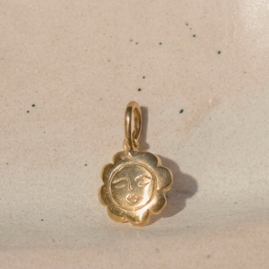 Daisy charm with chain removed