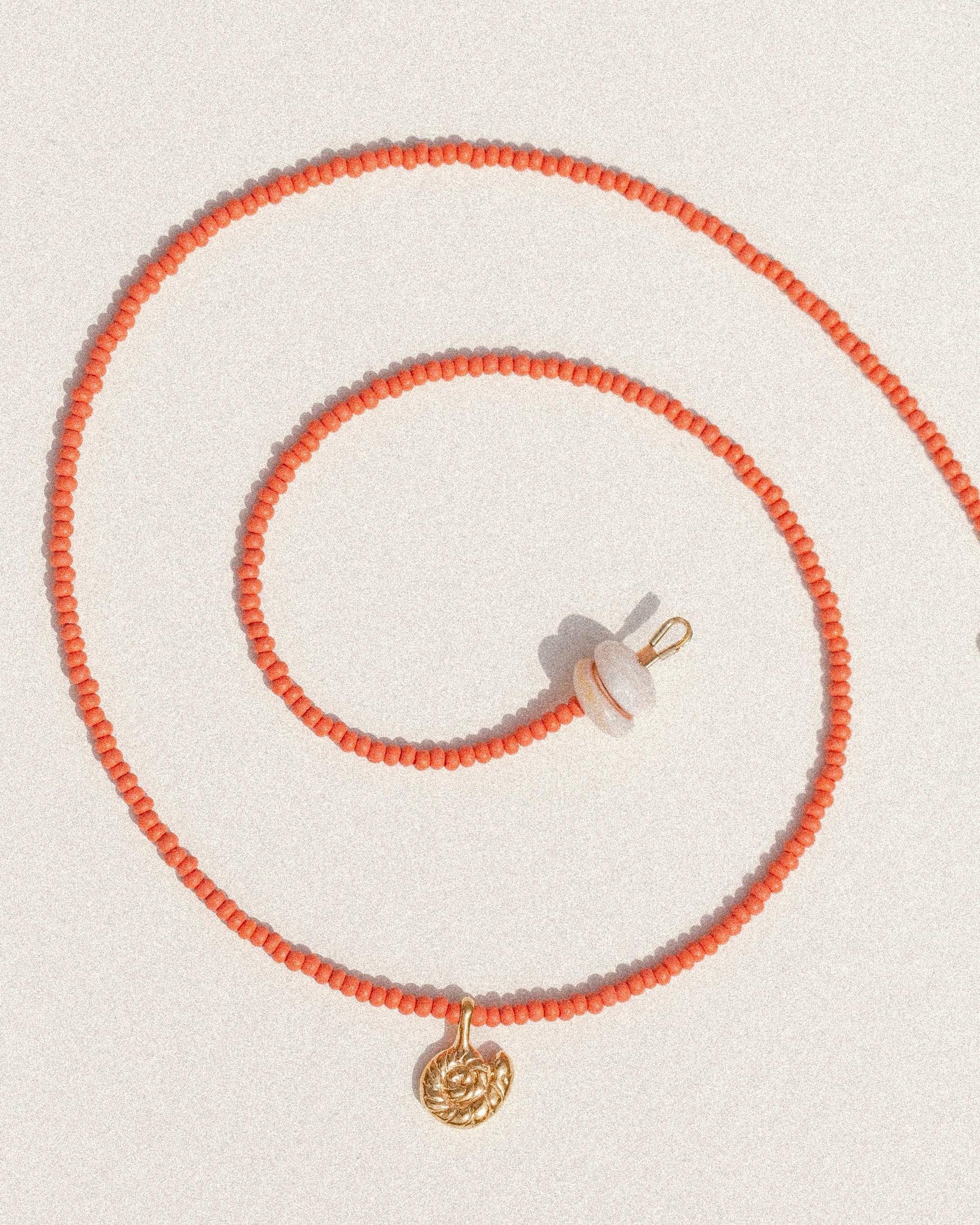 endless summer necklace // coral